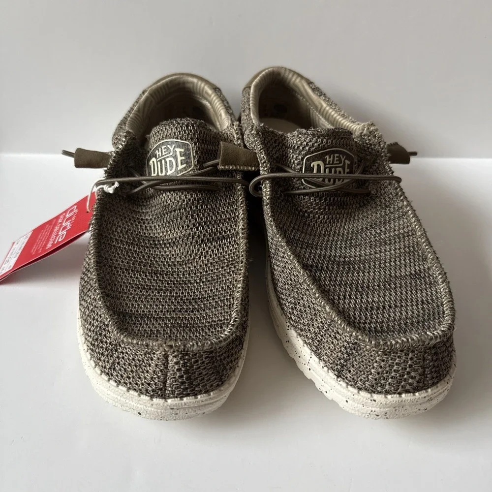 HEY DUDE WALLY SOX "BROWN" SLIP ON SHOES 8Mens - Picture 2 of 6